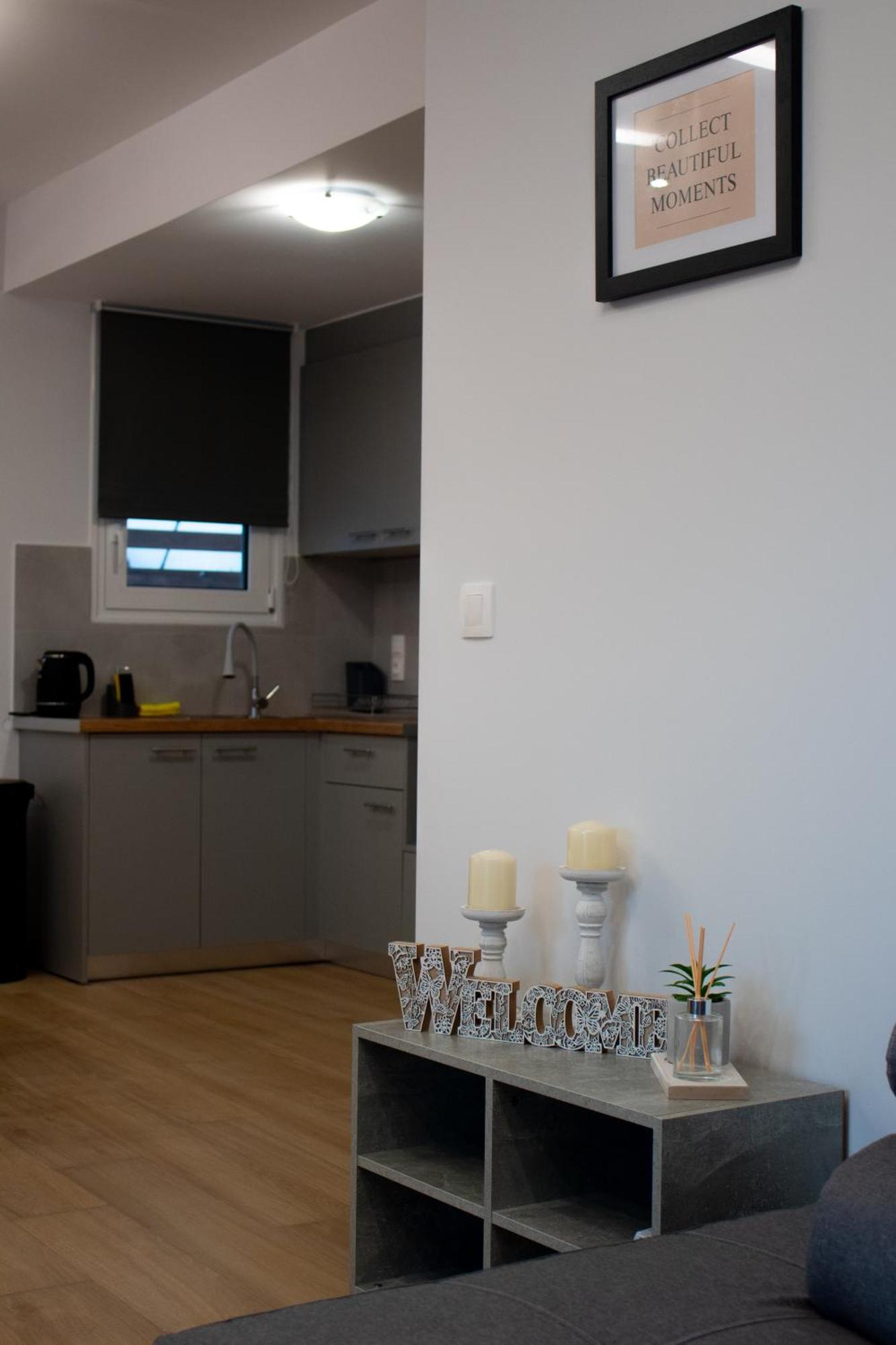 Giakost Apartments V Near Airport Artemida  Exterior foto